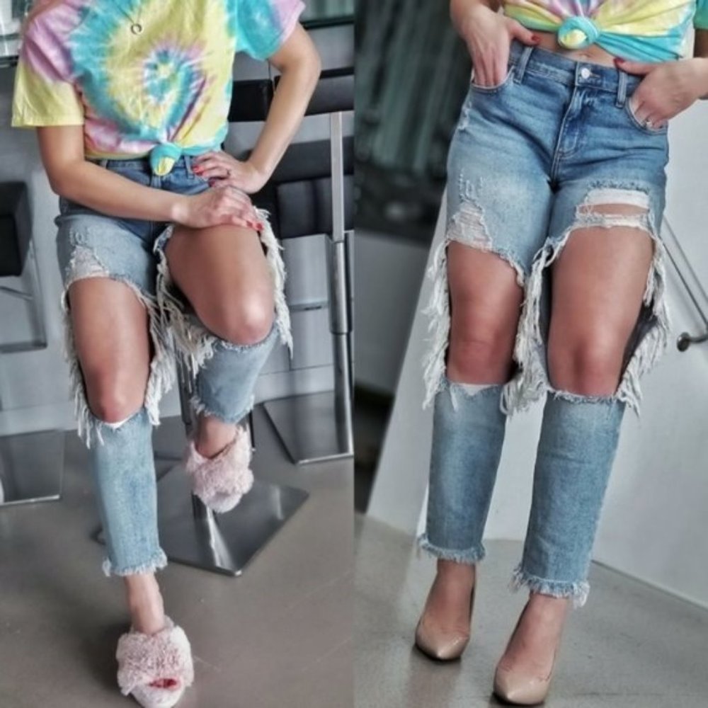 CASUAL DOLLZ Distressed Jeans - Picture 2 of 4